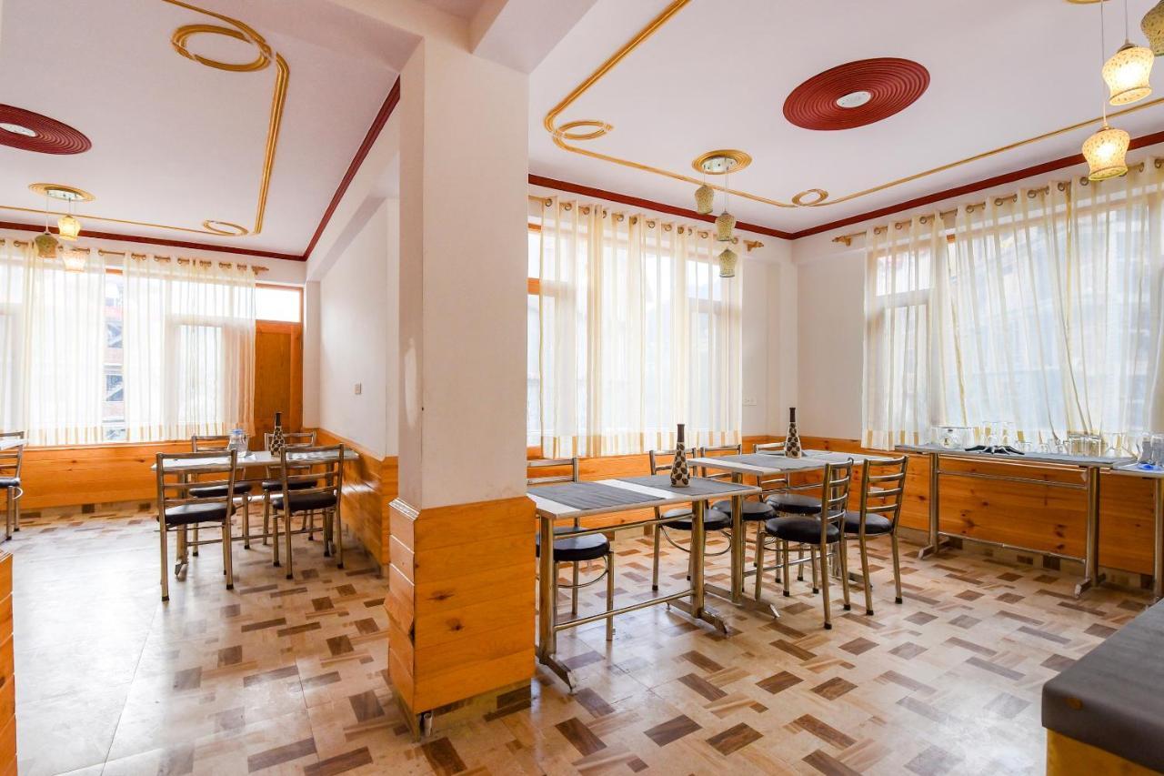 Kingscloud Hotel Manali  Bagian luar foto